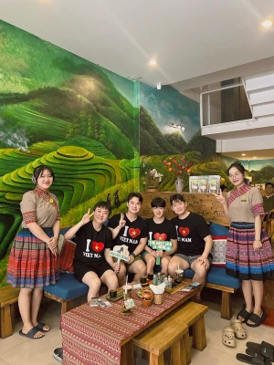 岘港水疗中心：草药水疗和按摩