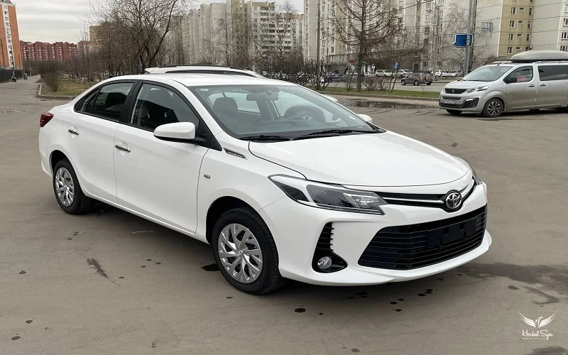 車・タクシー：ダナン フエ間の迅速な移動、家族やグループ旅行に最適
