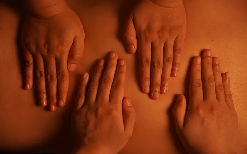 four hands massage benefits