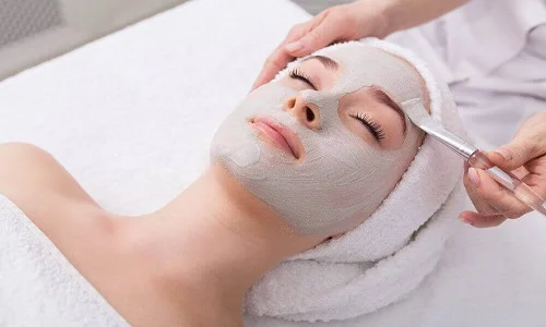 Gentle soothing with Homemade Facial Mask