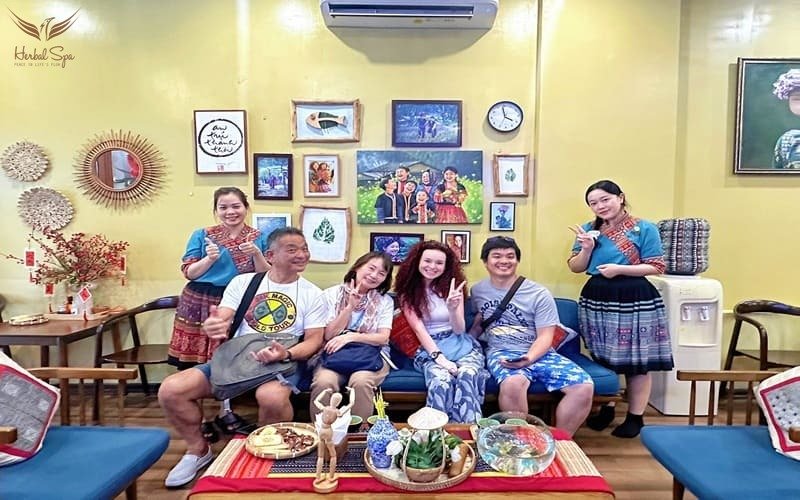 다낭 허벌 스파는 많은 긍정적인 리뷰를 받습니다