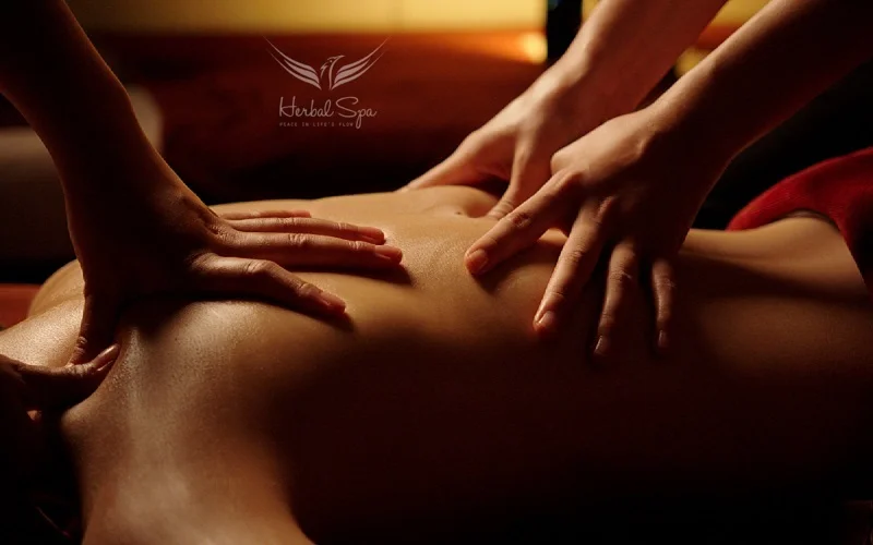 Light or deep stroking technique in body massage