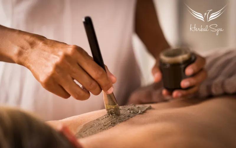 Hot stone danang facial massage 