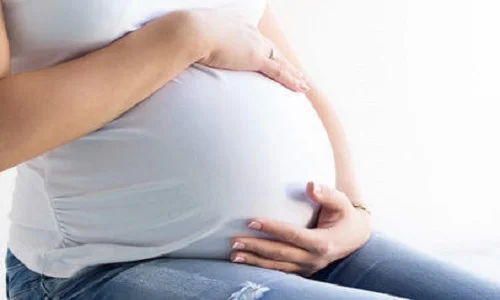 妊娠ママは妊娠ママ向けのダナンマッサージ方法を受けるべきかどうか。