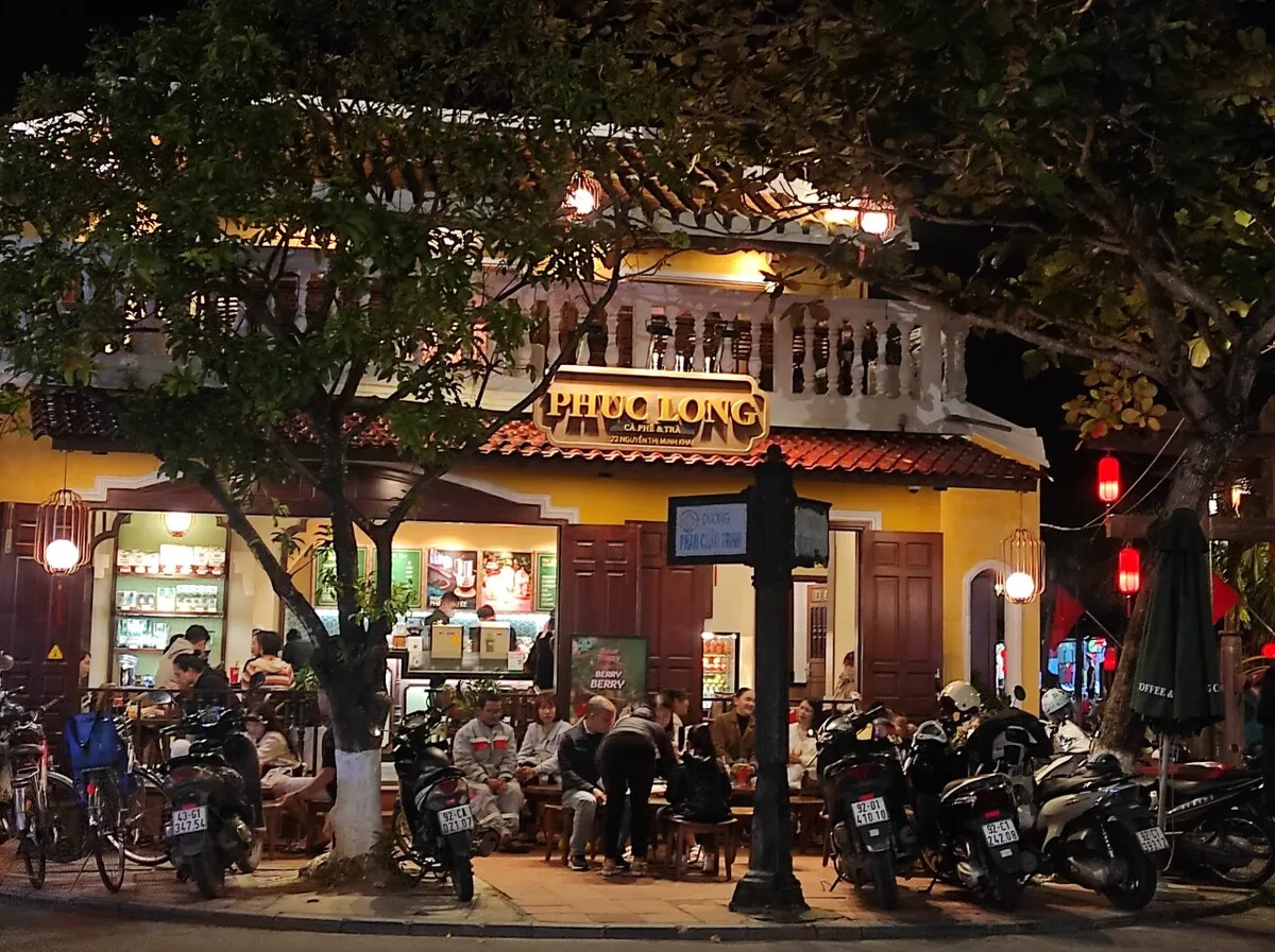 ホイアン カフェ