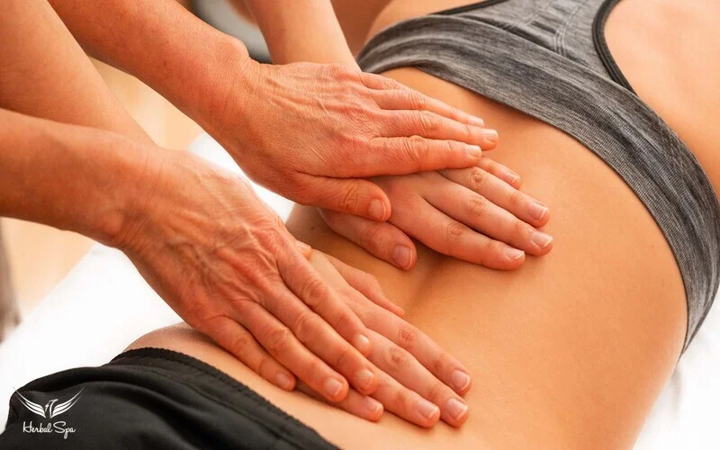 How to massage herniated disc in lower back