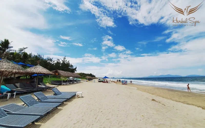 an bang beach to hoi an