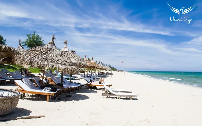 an bang beach to hoi an