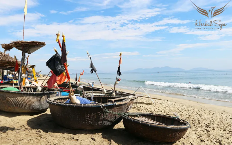 an bang beach to hoi an