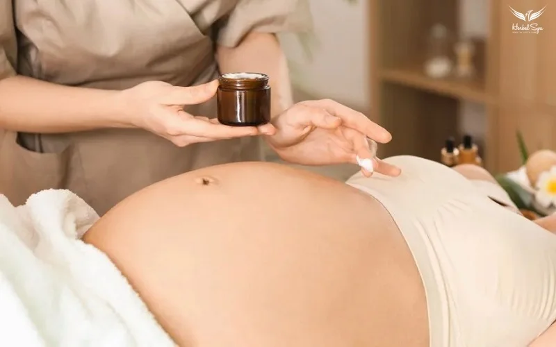 Inner thighs and knees are sensitive during pregnancy.