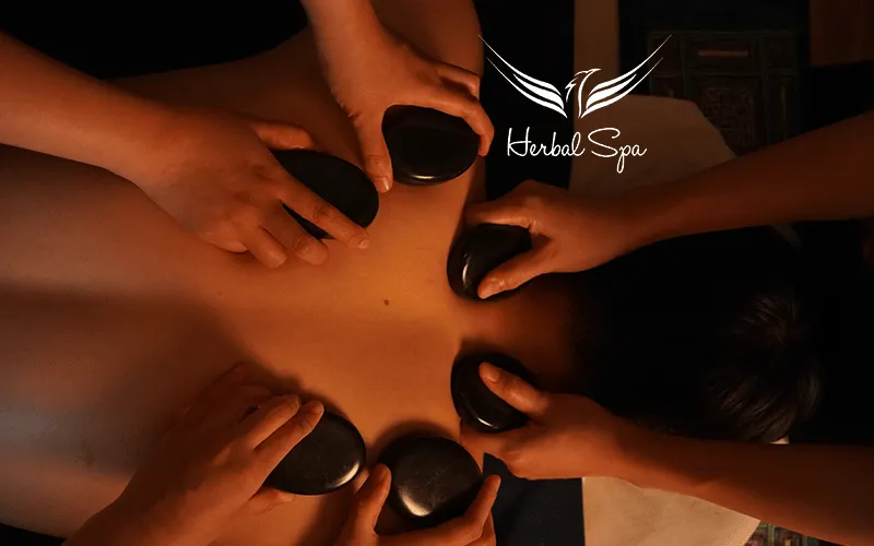 Comprehensive care through Hoi An massage traditions for men's needs.