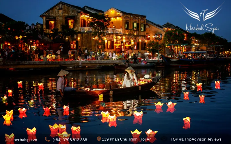 lantern boat ride hoi an