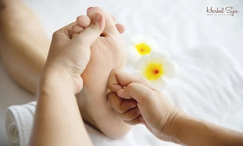 Trải nghiệm massage chân tại các spa massage chân Đà Nẵng