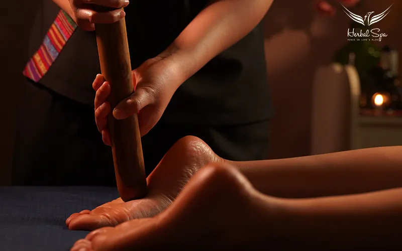 foot massage chân Hội An