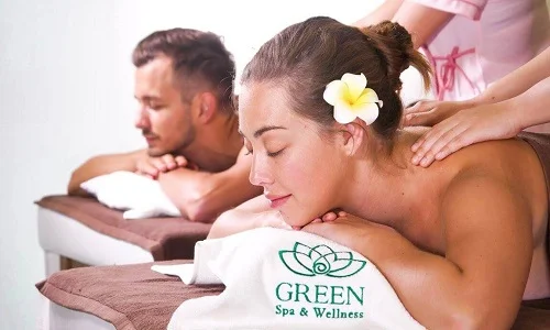 Green Spa có một không gian thoáng mát phục vụ riêng cho massage và thư giãn.