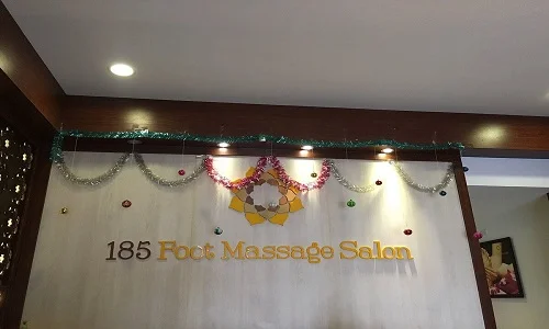 Foot massage & salon chuyên về massage chân với đội ngũ nhân viên nhiệt tình.