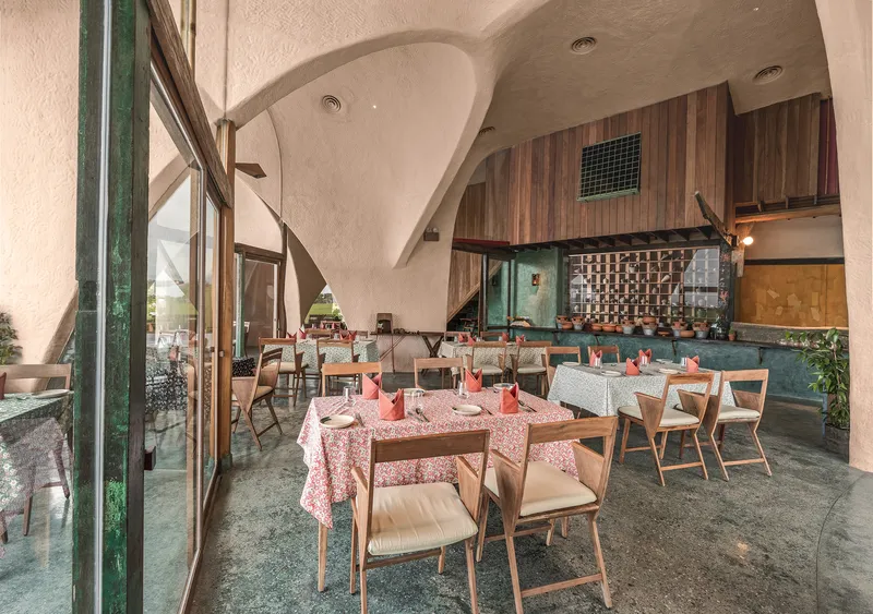 Nhà hàng phong cách hiện đại, sang trọng tại Hội An