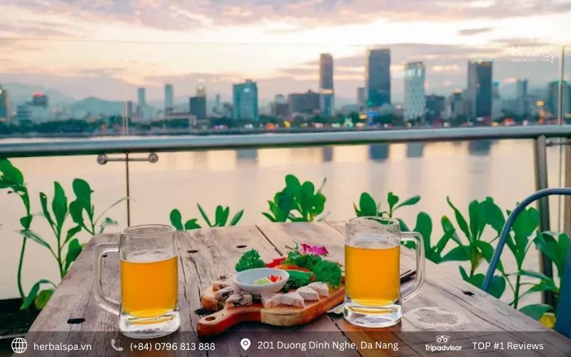 restaurant near dragon bridge da nang