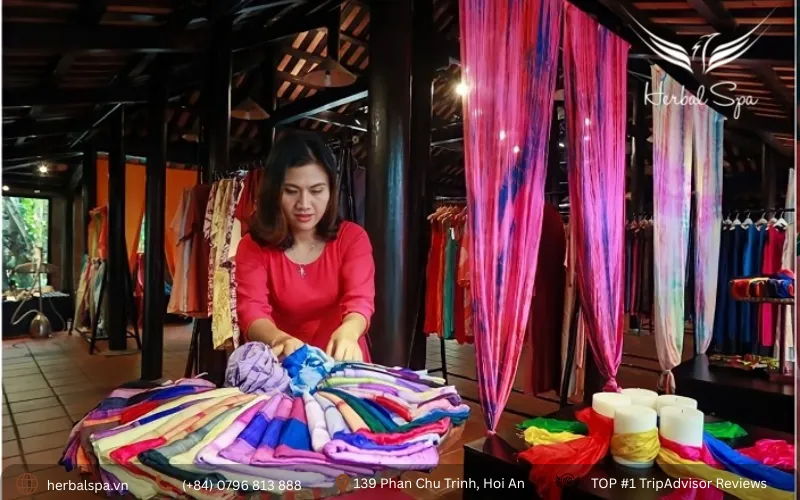 hoi an shopping mall
