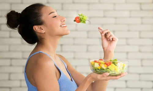 A diet rich in vegetables, vitamins and limited harmful fats