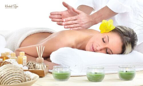 Massage là một loại hình phổ biến tại spa