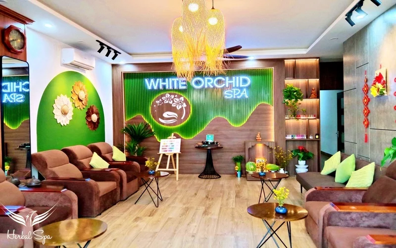 White Orchid Spa ở Hội An cung cấp đa dạng dịch vụ massage spa