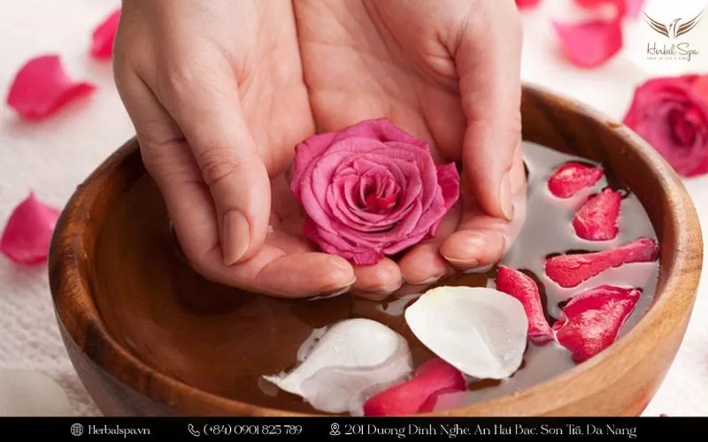 công dụng tinh dầu hoa hồng