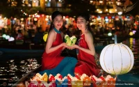 Lantern Boats Hoi An: The Ultimate Guide (Price, Location & Tips 2026)