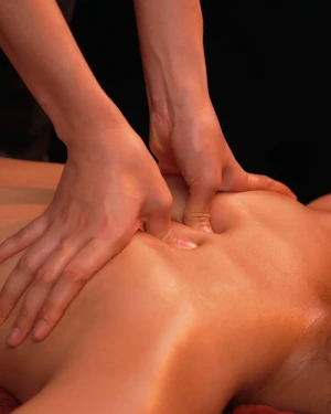 इंडियन मसाज - Indian Massage