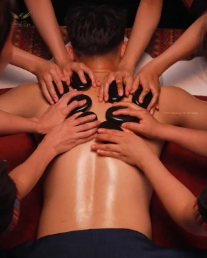 एट हैंड मसाज - Eight Hands Massage