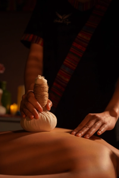  ハーバルシグネチャーマッサージ