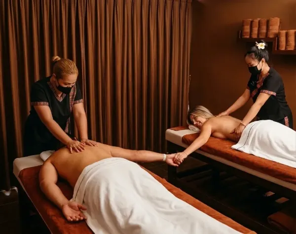 Chăm sóc cặp đôi