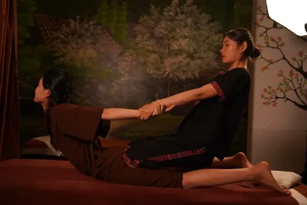 Massage Thái